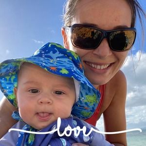 Meet your Posher, Aga